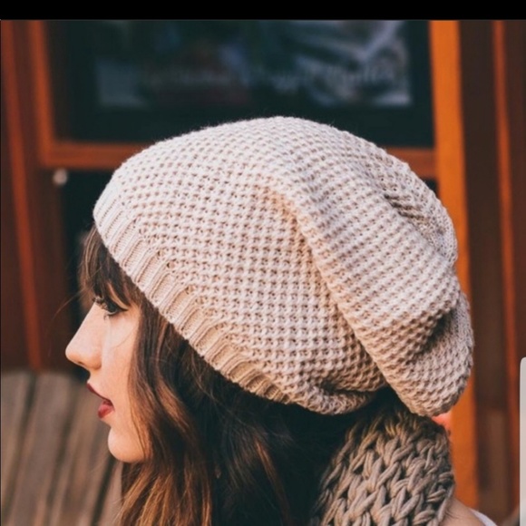 Knit slouchy beanie hat - Picture 6 of 8